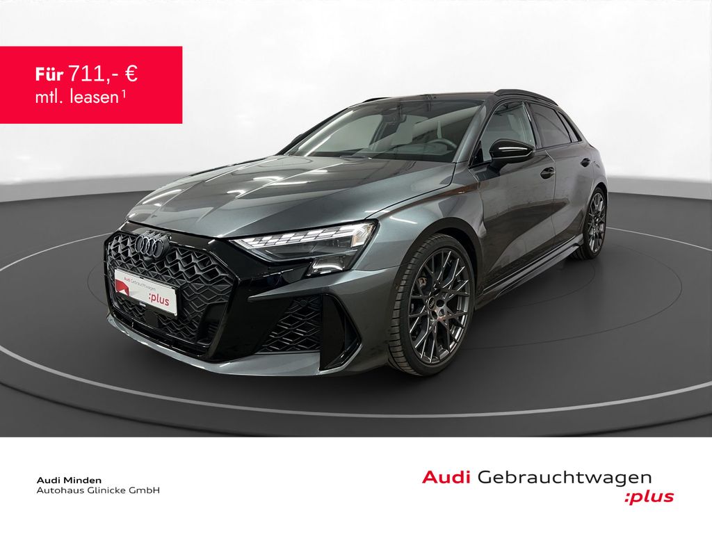 Audi RS3 2024