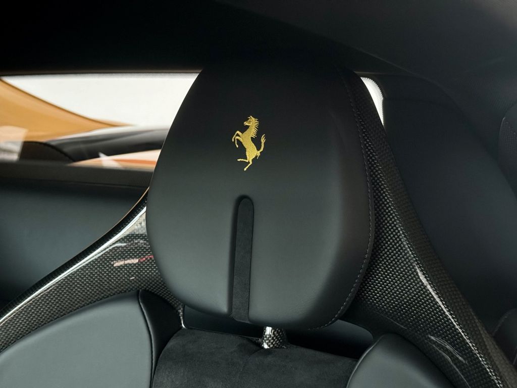 Ferrari 296 GTB 2023