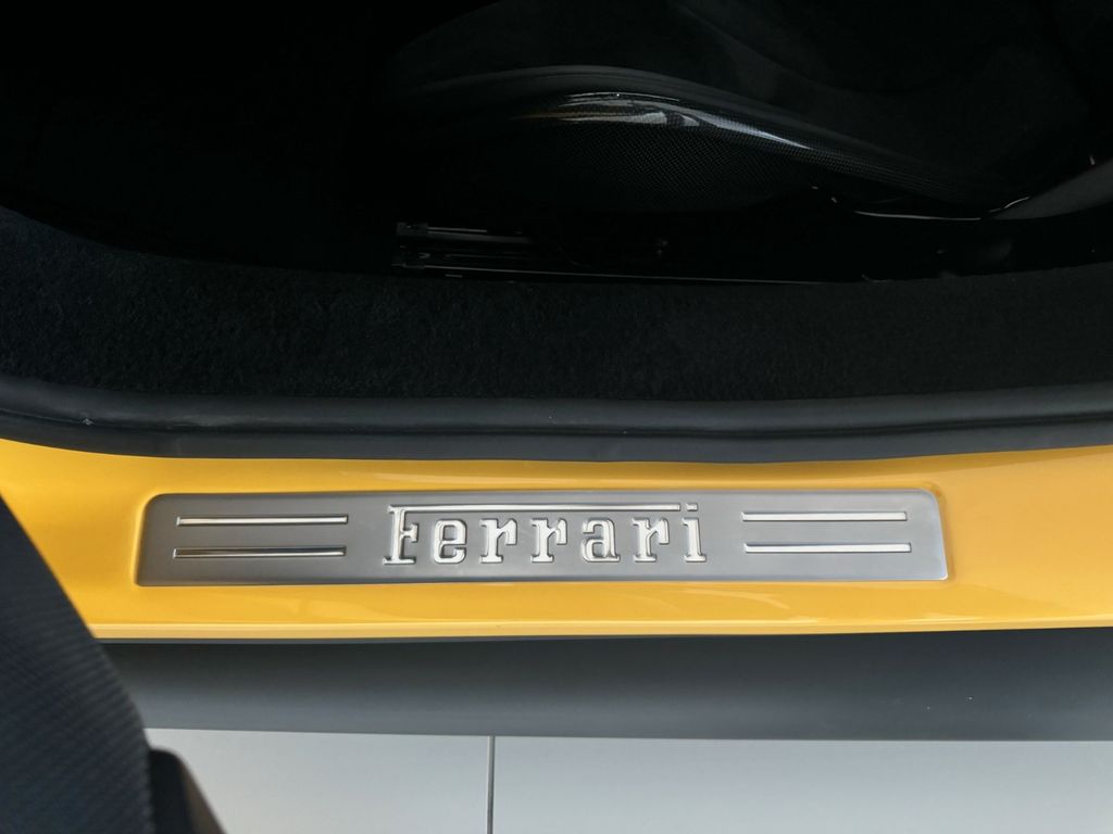 Ferrari 296 GTB 2023