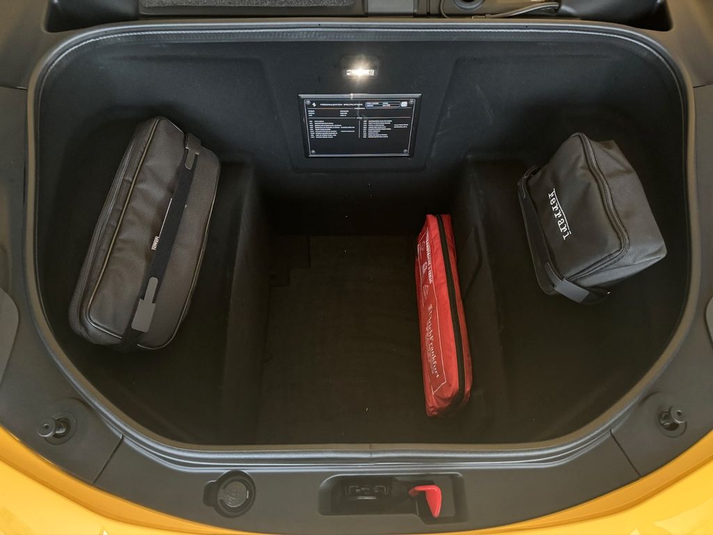 Ferrari 296 GTB 2023