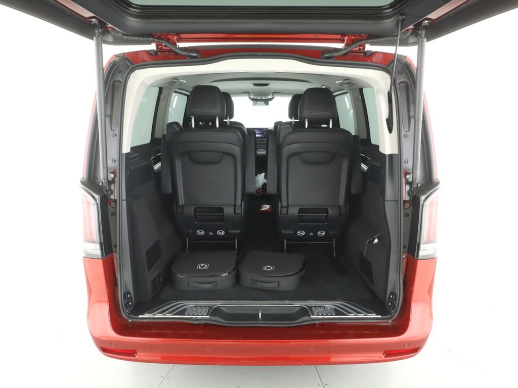 Mercedes-Benz EQV 2025