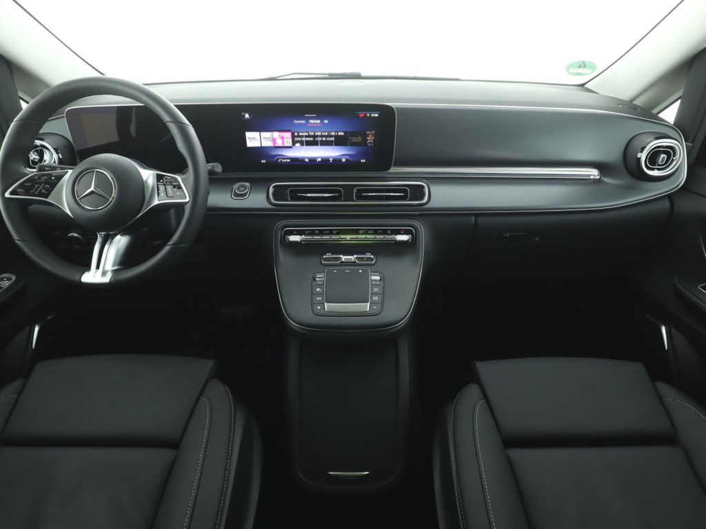 Mercedes-Benz EQV 2025