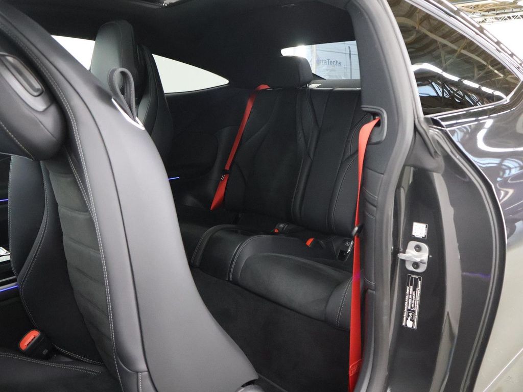 Mercedes-Benz CLE 200 2025