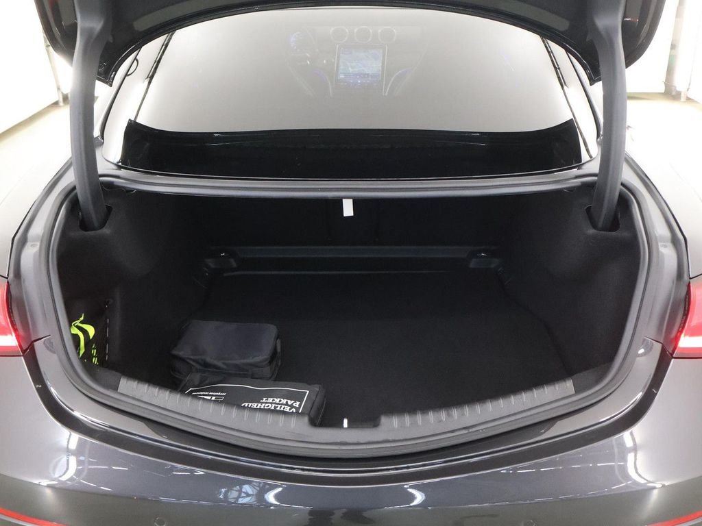 Mercedes-Benz CLE 200 2025