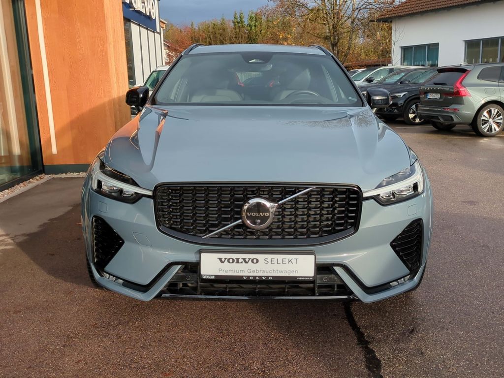 Volvo XC60 2022