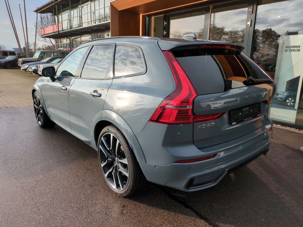 Volvo XC60 2022