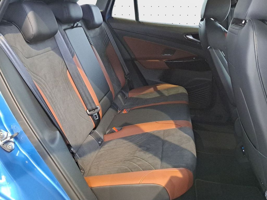 Volkswagen ID.4 2025