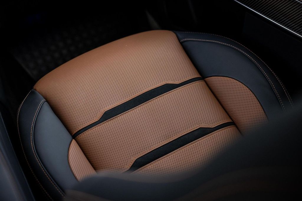 Mercedes-Benz G 63 AMG 2025