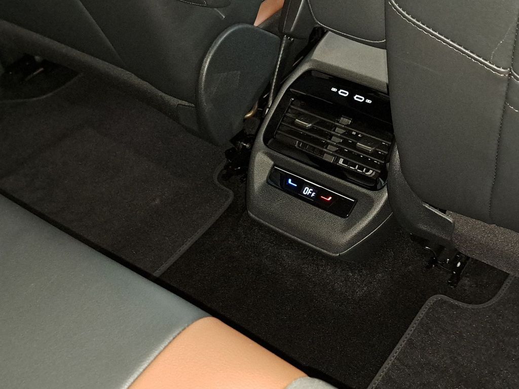 Volkswagen ID.4 2025