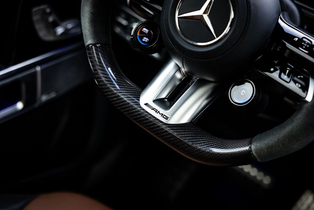 Mercedes-Benz G 63 AMG 2025