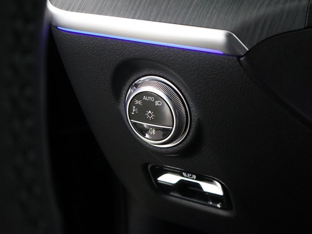 Mercedes-Benz CLE 200 2024