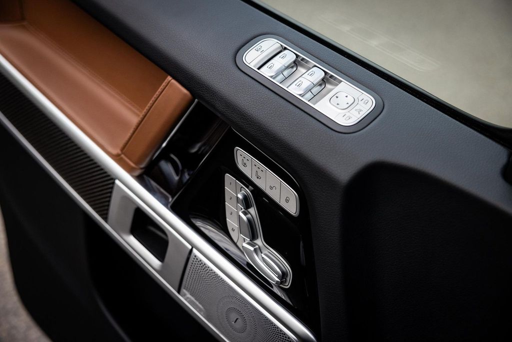 Mercedes-Benz G 63 AMG 2025