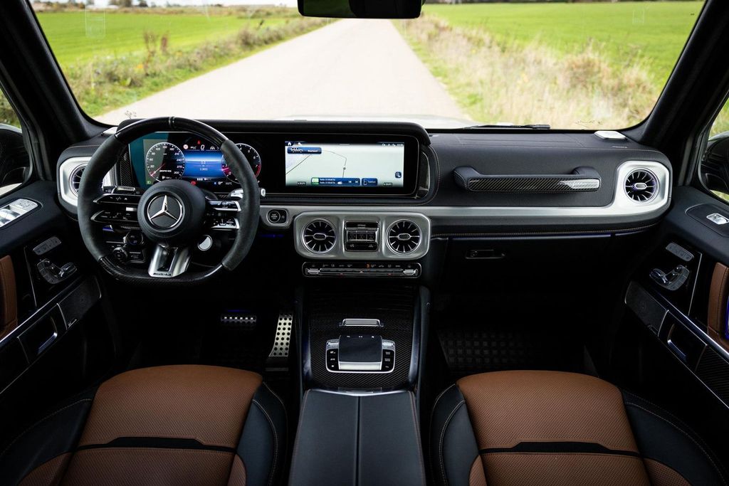 Mercedes-Benz G 63 AMG 2025
