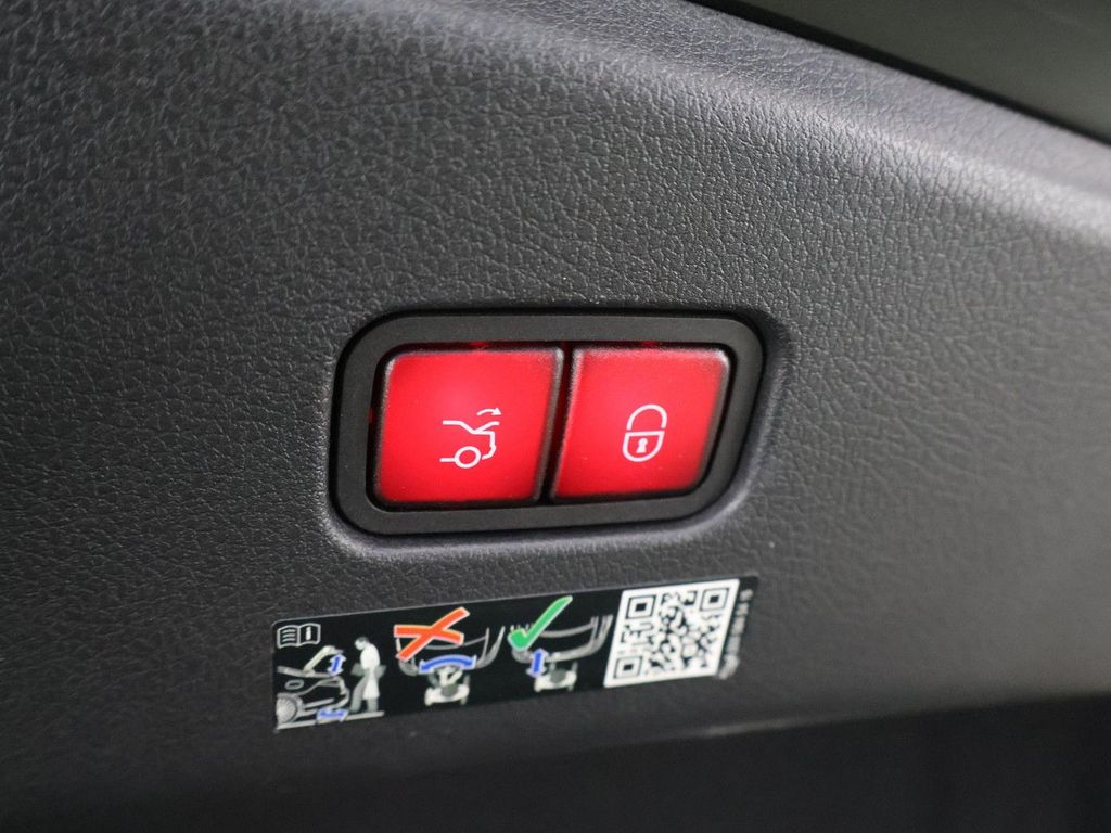 Mercedes-Benz CLE 200 2024