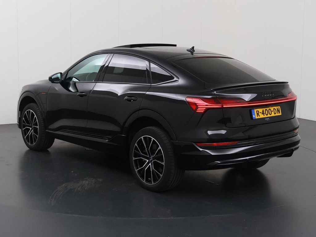 Audi e-tron 2022