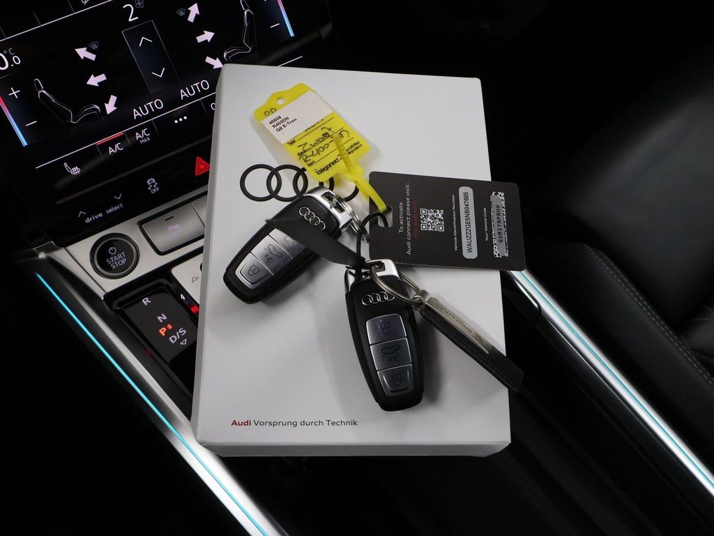 Audi e-tron 2022