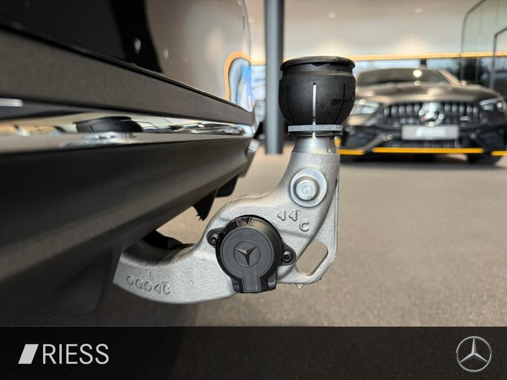 Mercedes-Benz C 220 2026