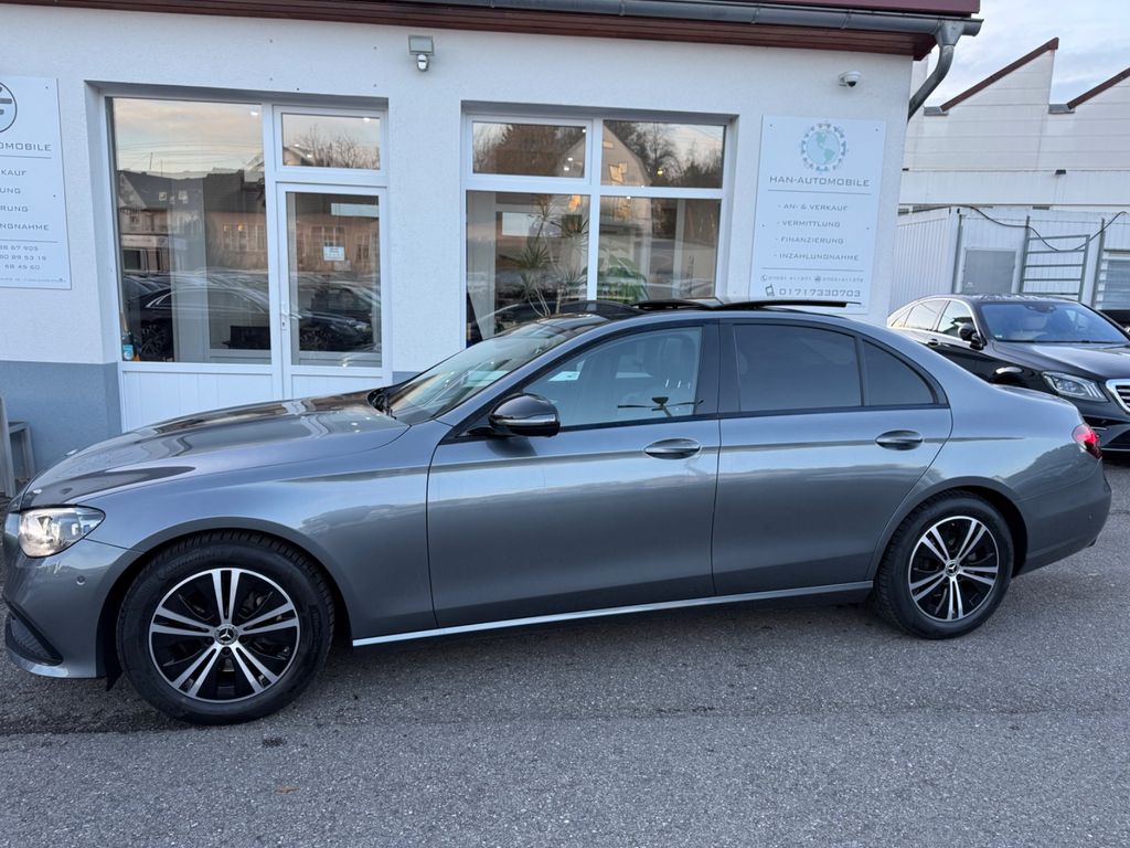 Mercedes-Benz E 220 2021