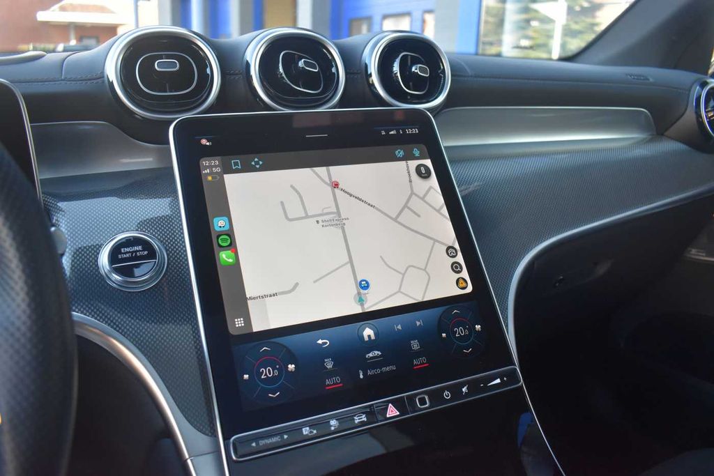 Mercedes-Benz GLC 300 2024