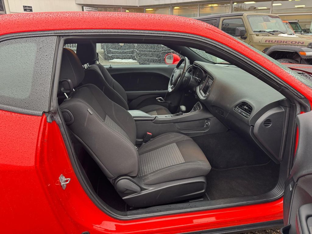 Dodge Challenger 2023