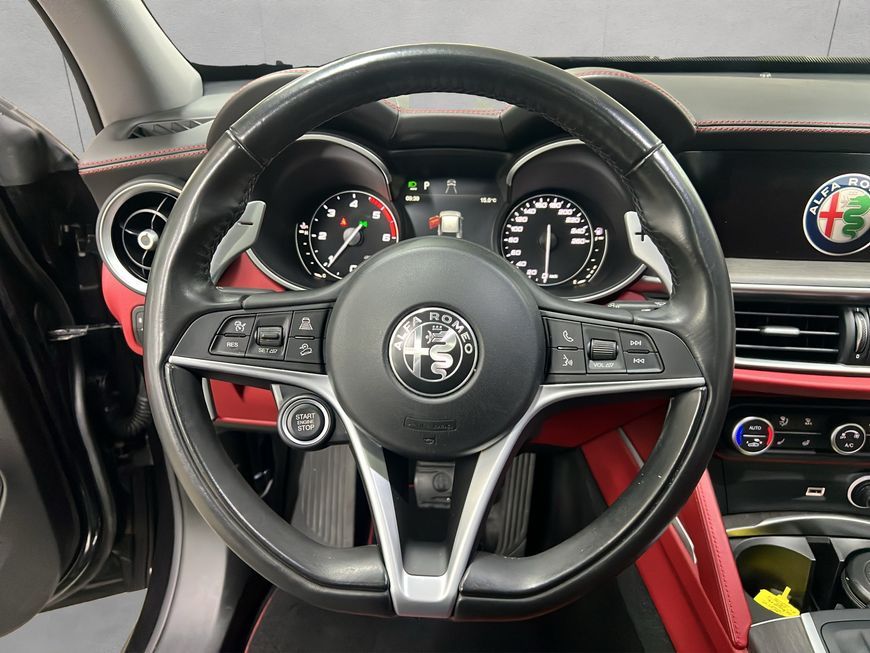 Alfa Romeo Stelvio 2020