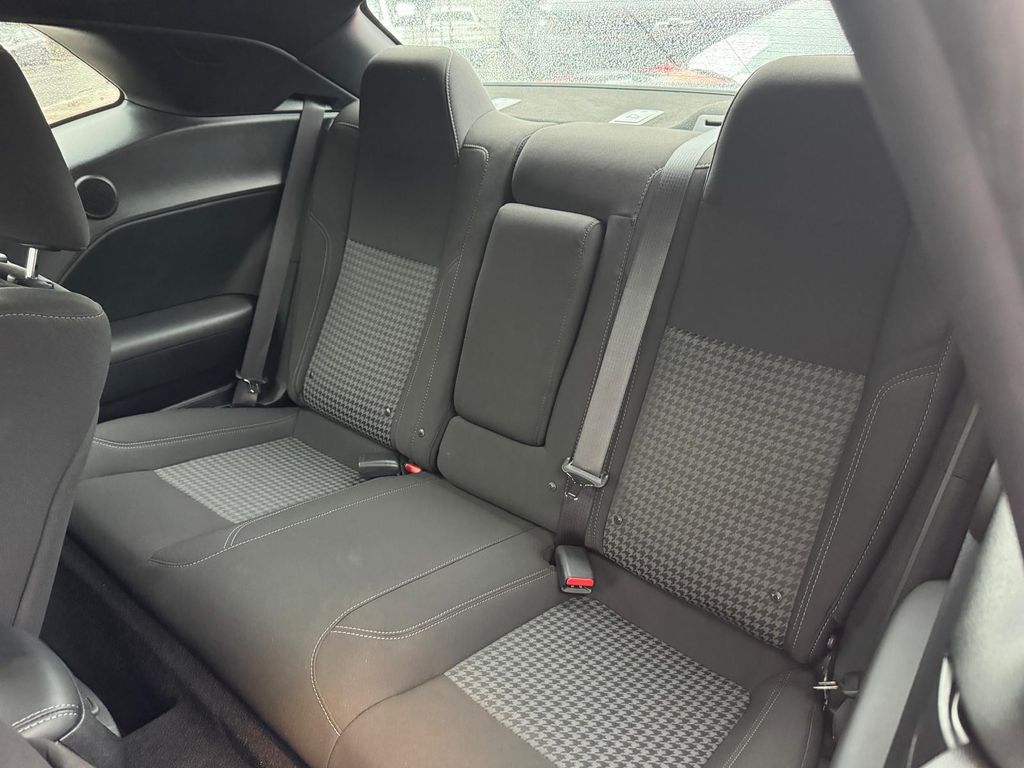 Dodge Challenger 2023