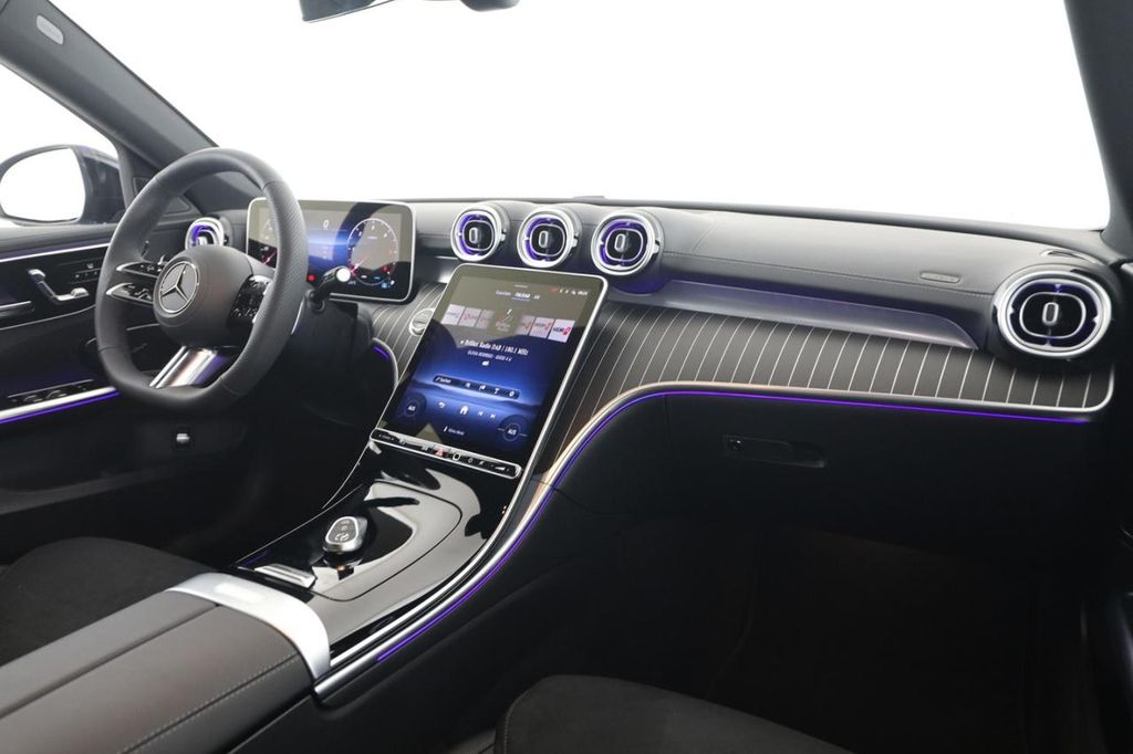 Mercedes-Benz C 200 2025