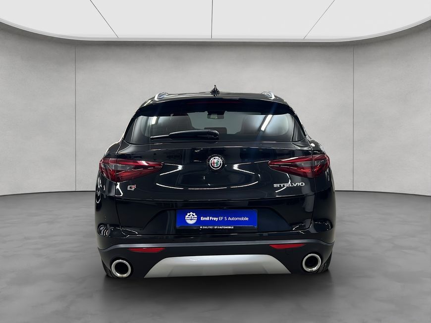 Alfa Romeo Stelvio 2020
