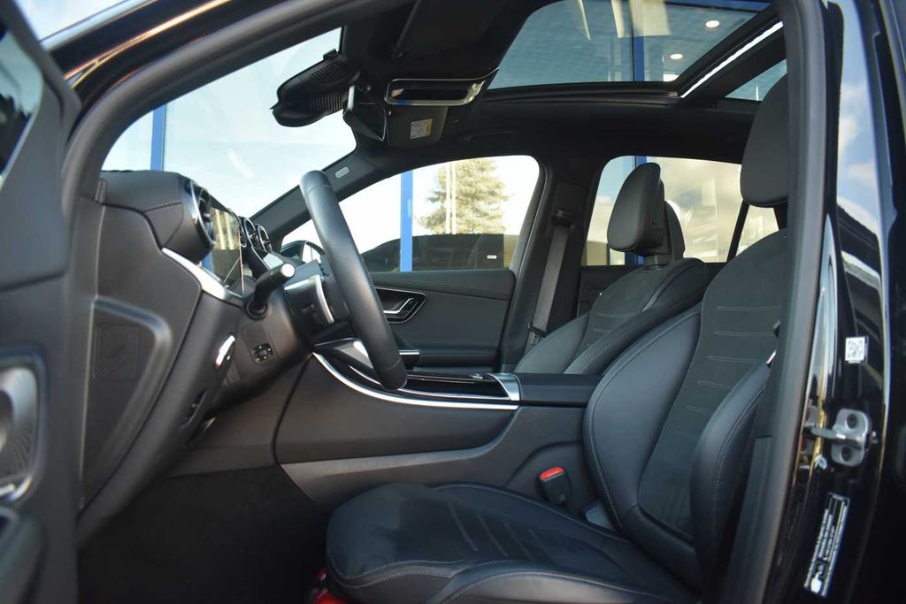 Mercedes-Benz GLC 300 2024