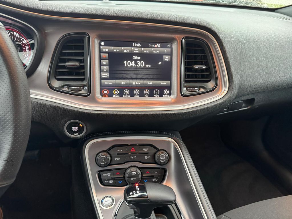 Dodge Challenger 2023