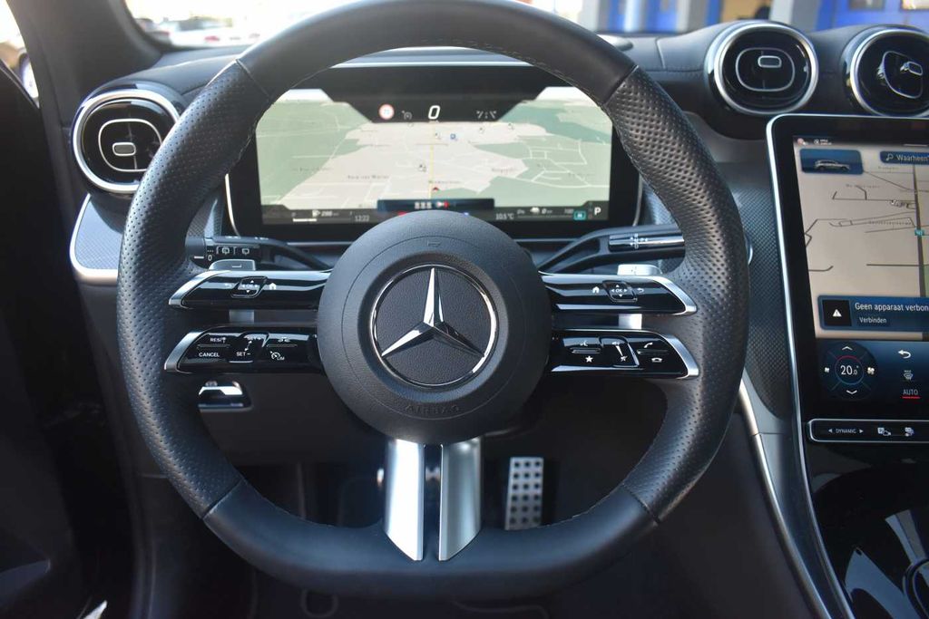 Mercedes-Benz GLC 300 2024