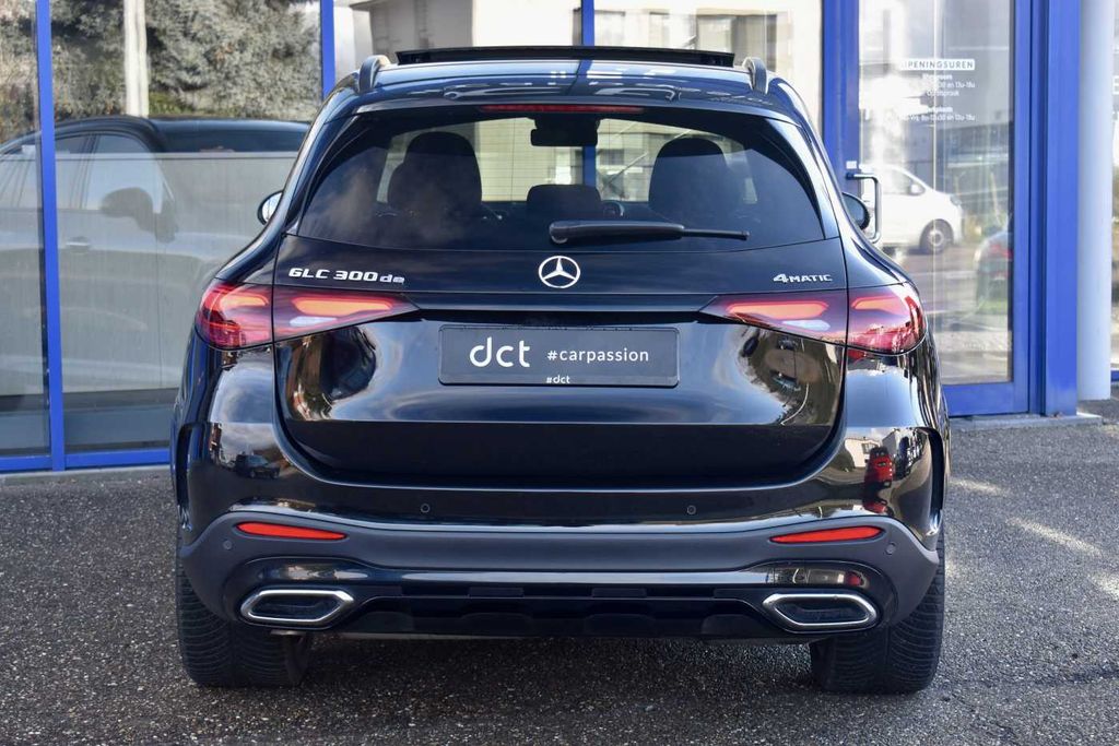 Mercedes-Benz GLC 300 2024