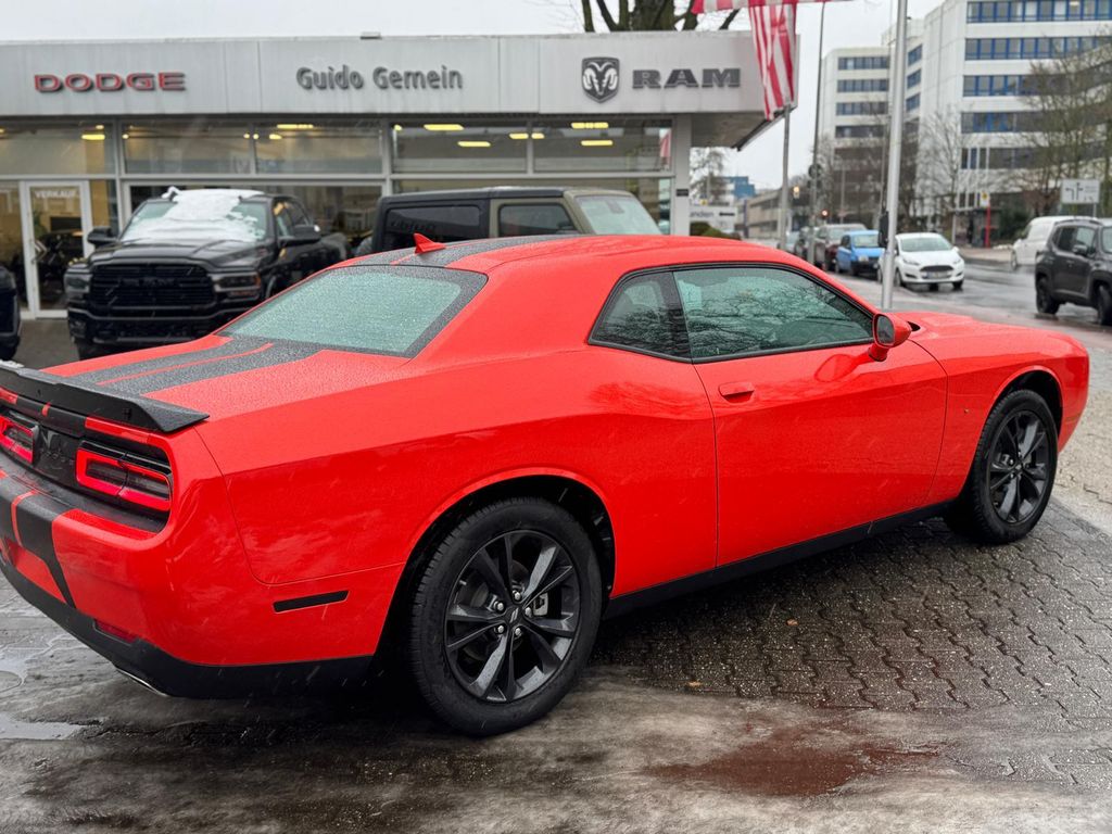 Dodge Challenger 2023