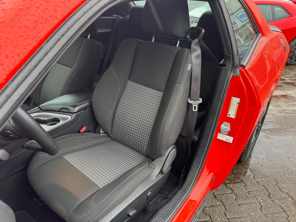 Dodge Challenger 2023