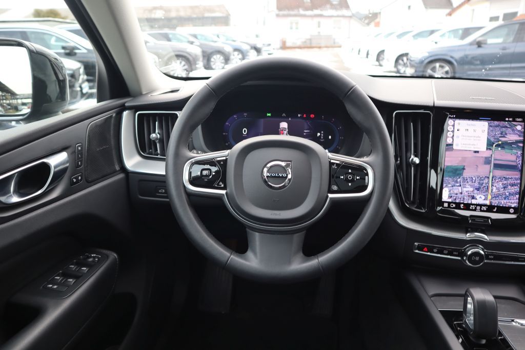 Volvo XC60 2022