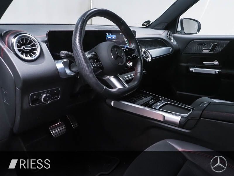 Mercedes-Benz EQB 2024