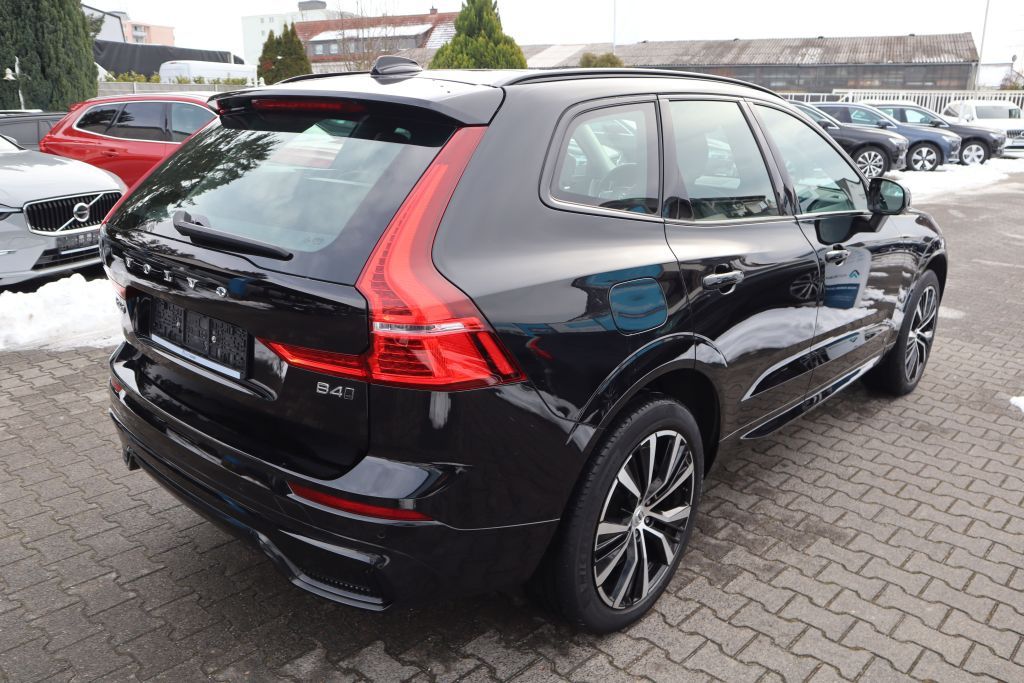 Volvo XC60 2022