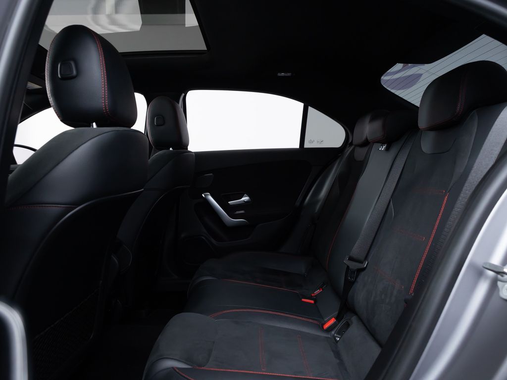 Mercedes-Benz A 250 2022