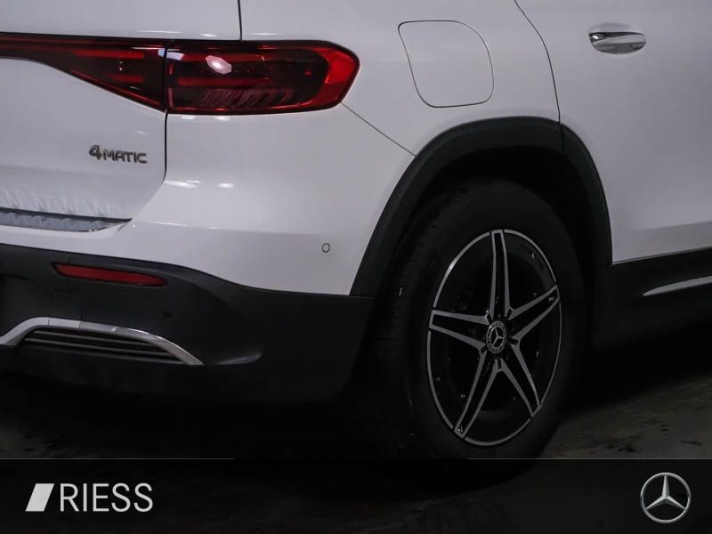 Mercedes-Benz EQB 2024