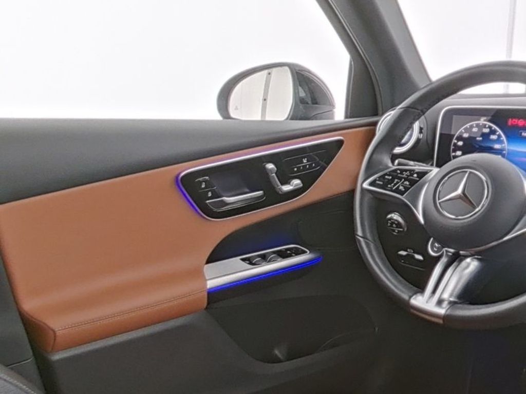 Mercedes-Benz GLC 300 2024