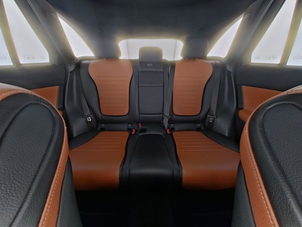 Mercedes-Benz GLC 300 2024