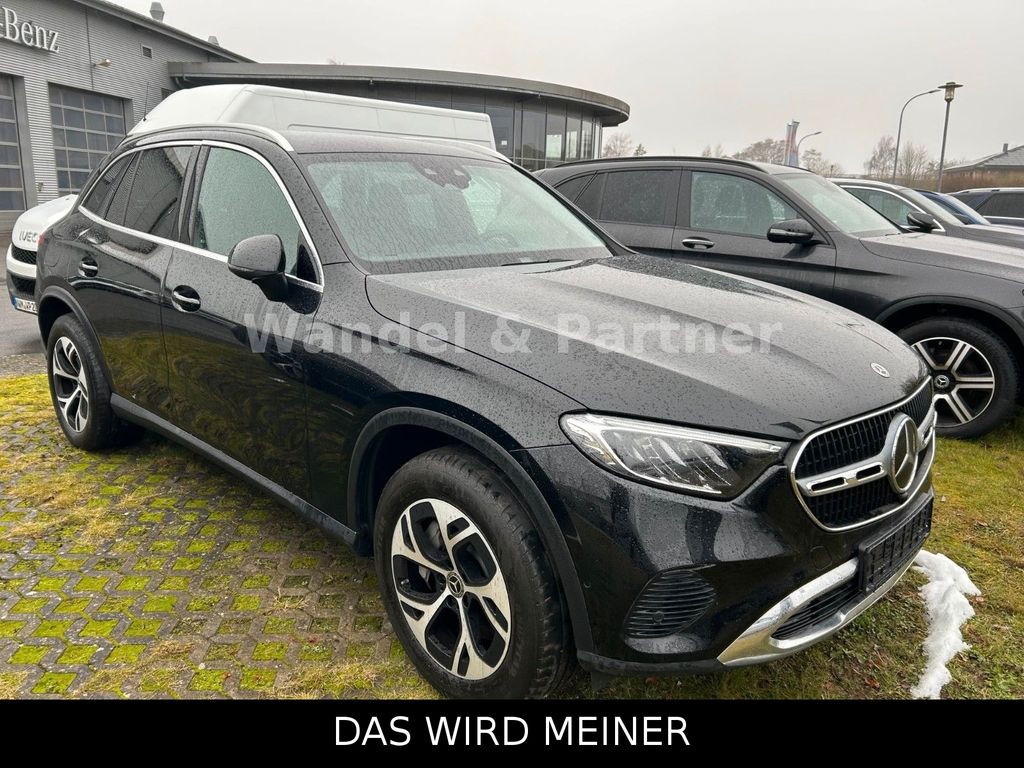 Mercedes-Benz GLC 300 2023