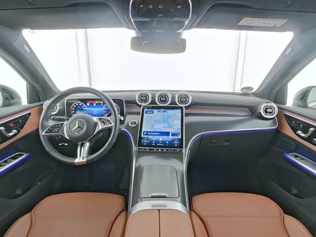 Mercedes-Benz GLC 200 2024