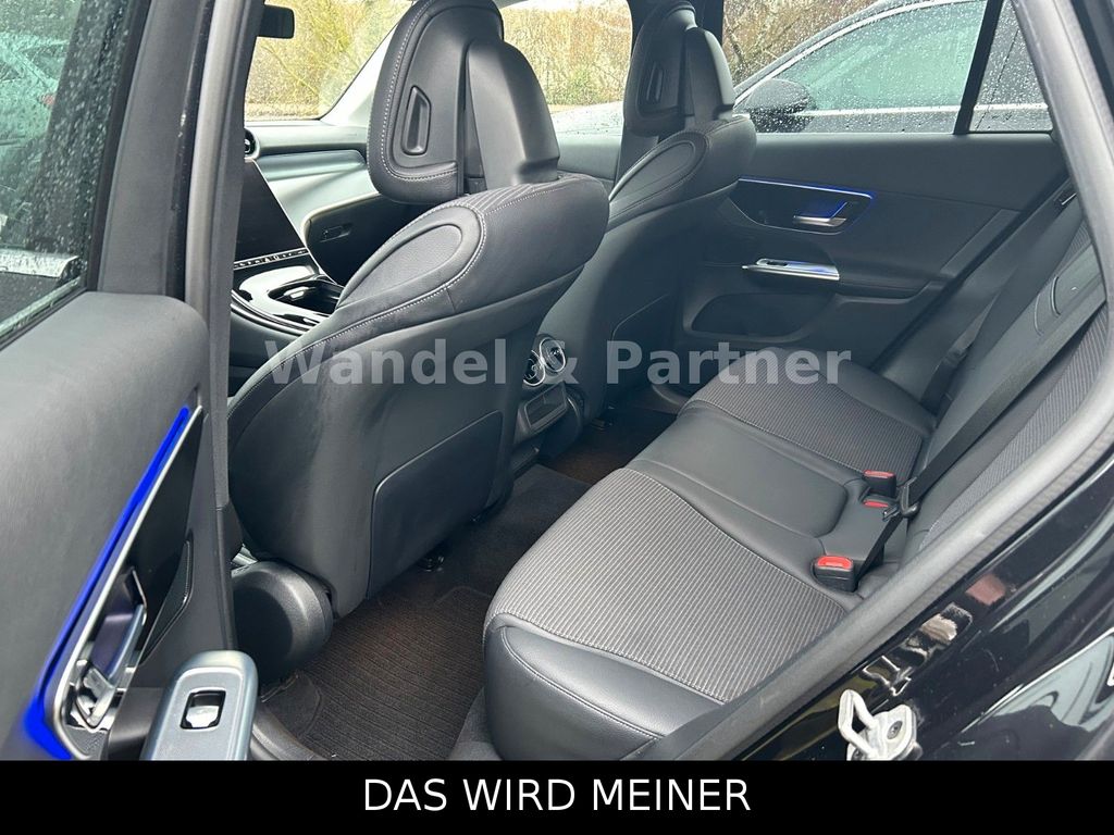 Mercedes-Benz GLC 300 2023