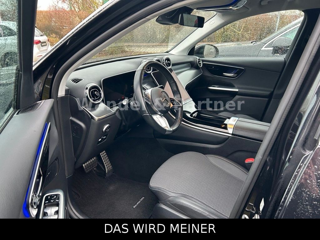 Mercedes-Benz GLC 300 2023