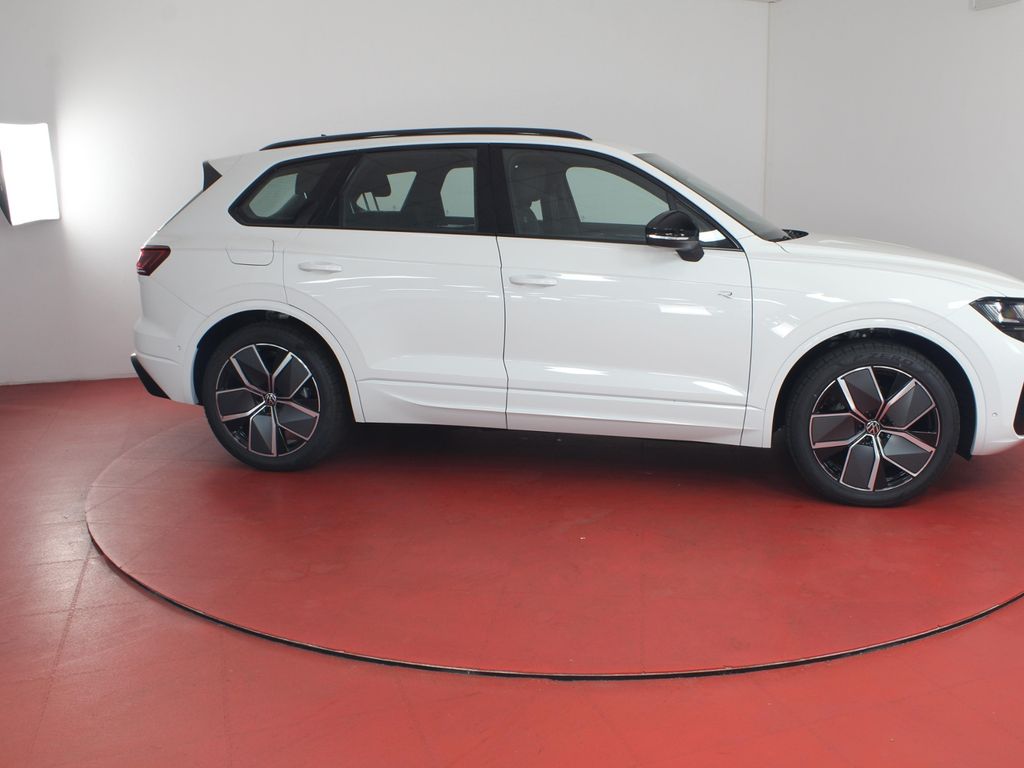 Volkswagen Touareg 2025