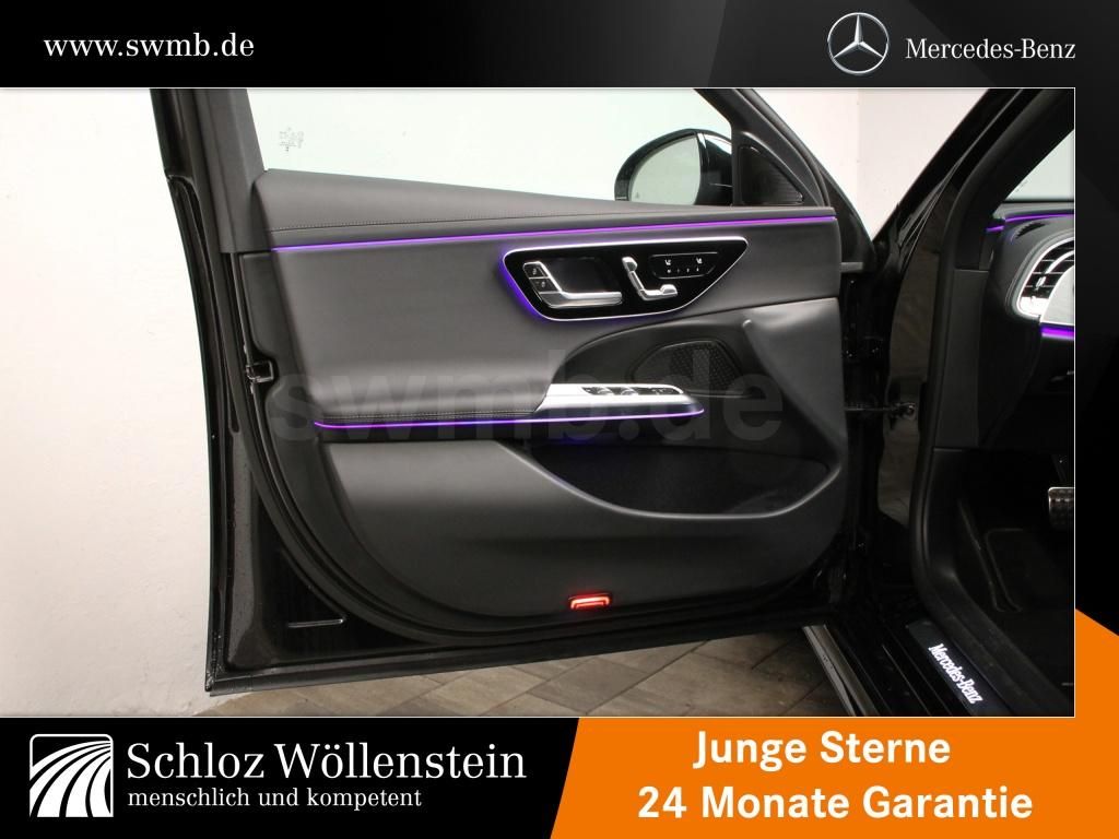 Mercedes-Benz E 300 2025