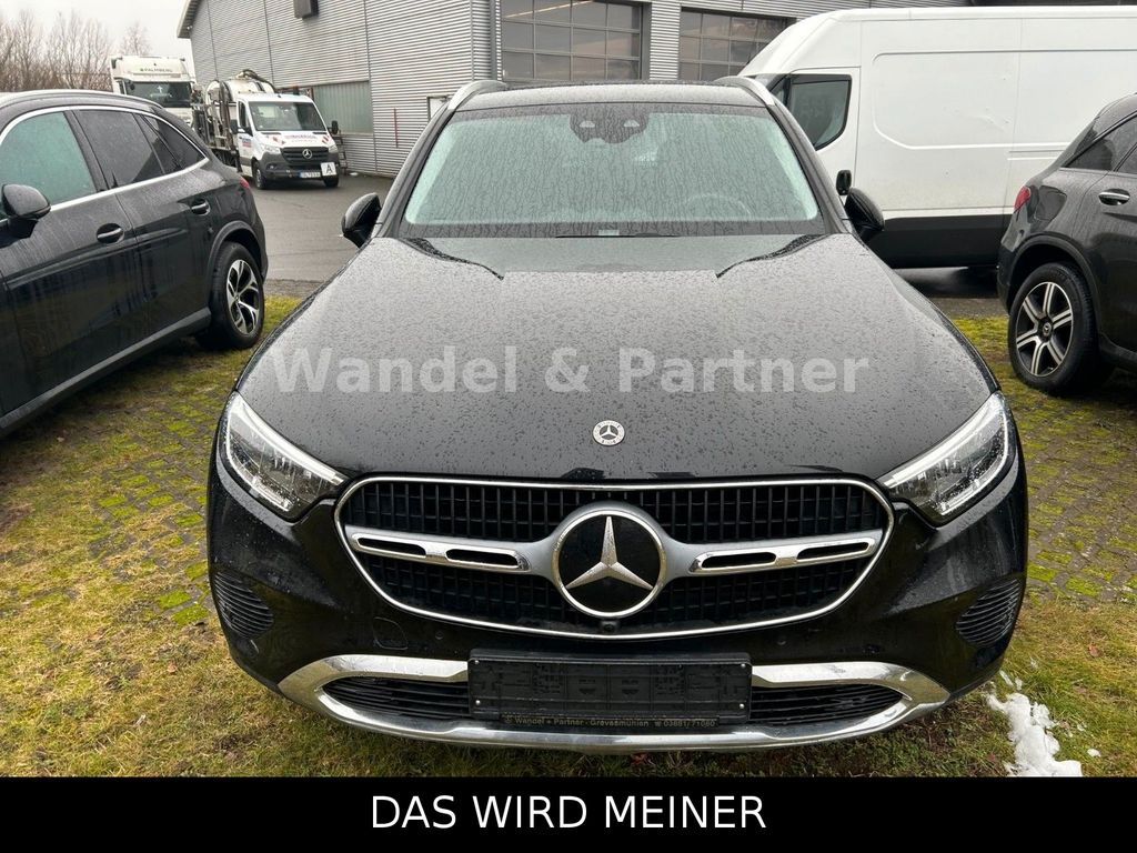 Mercedes-Benz GLC 300 2023