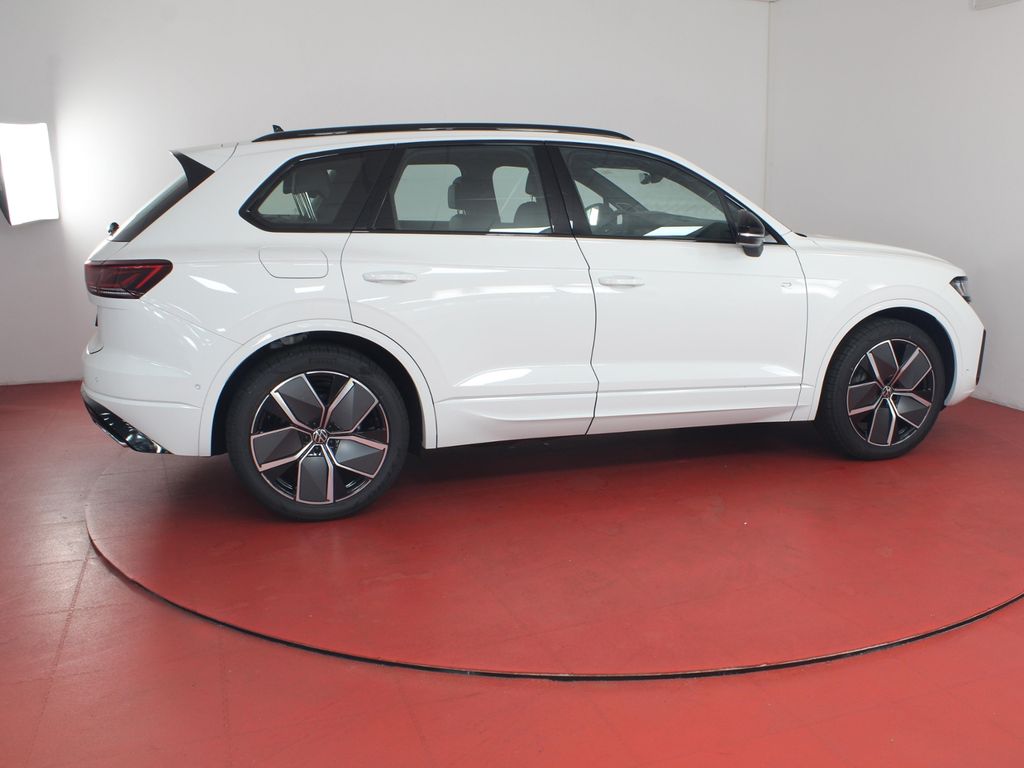 Volkswagen Touareg 2025