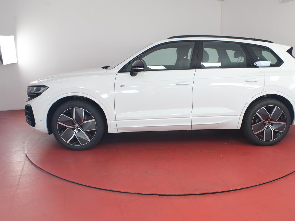 Volkswagen Touareg 2025